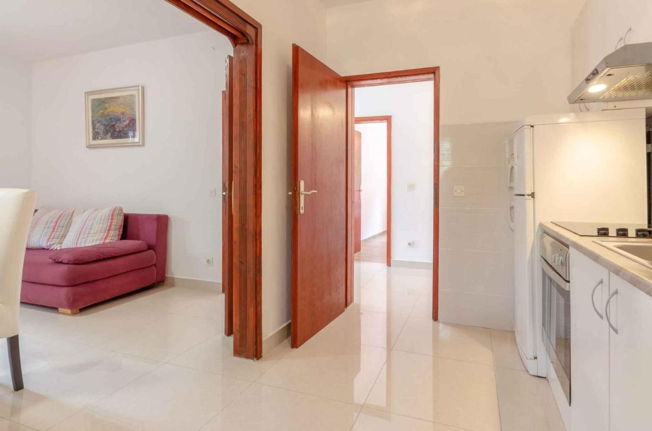 Holiday Home In Blato Insel Korcula 6411 プリグラディサ エクステリア 写真