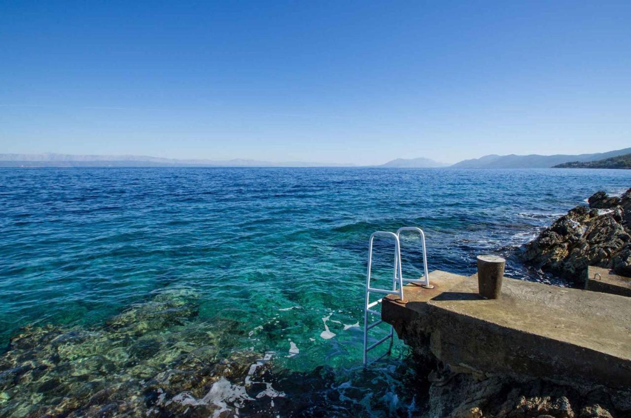 Holiday Home In Blato Insel Korcula 6411 プリグラディサ エクステリア 写真