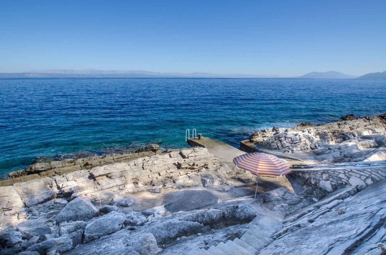Holiday Home In Blato Insel Korcula 6411 プリグラディサ エクステリア 写真