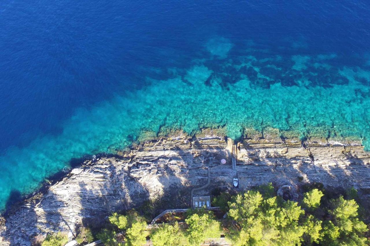 Holiday Home In Blato Insel Korcula 6411 プリグラディサ エクステリア 写真